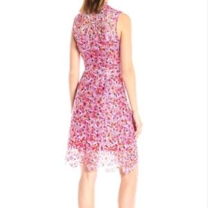 T Tahari Dresses - New Tahari Talika Lace Pleated zip cocktail dress T Tahari Dresses - New Tahari Talika Lace Pleated zip cocktail dress